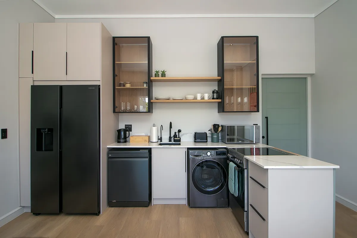 Pontoon gallery image 5